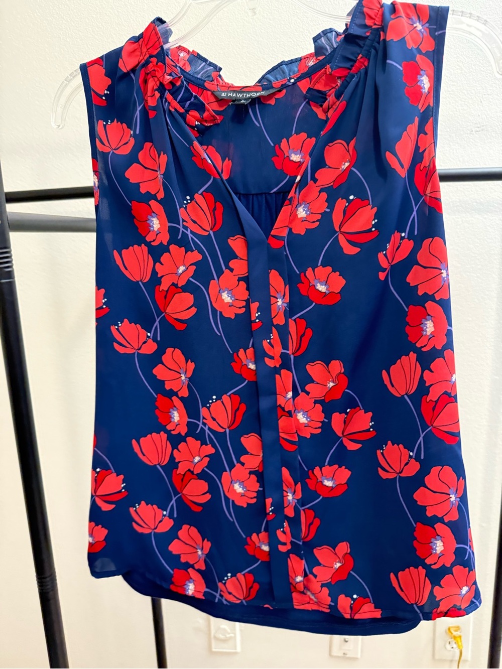 41 Hawthorn Sleeveless Navy Top with Red Floral Print